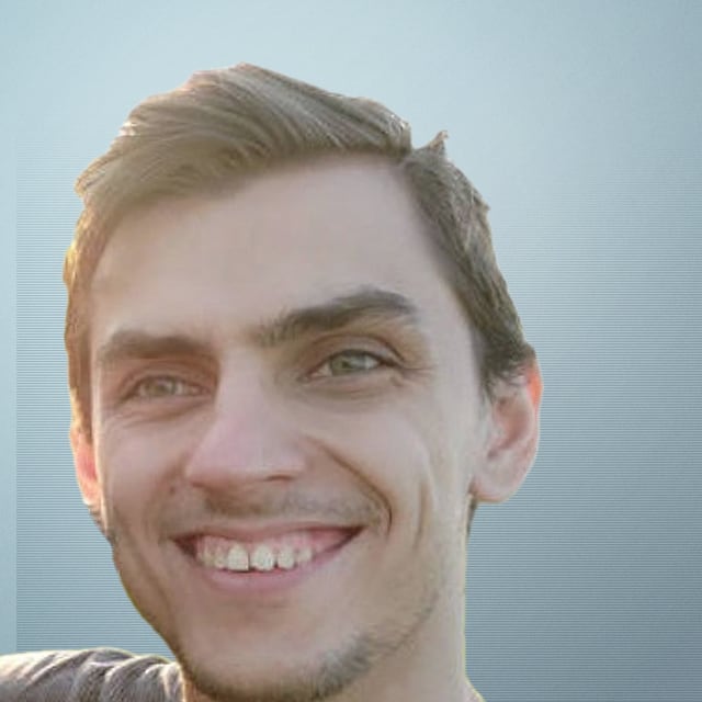 Porträtfoto von Balázs Csorba, Senior Fullstack Entwickler